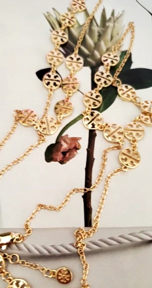 Necklace - Picture 4 of 7